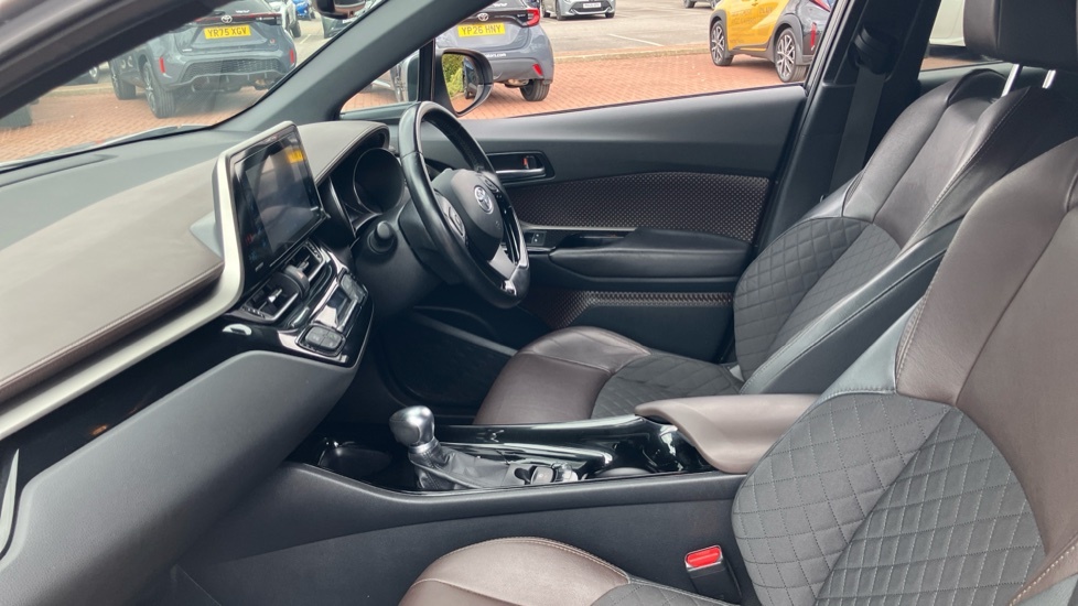 Toyota C-Hr Excel Silver #5