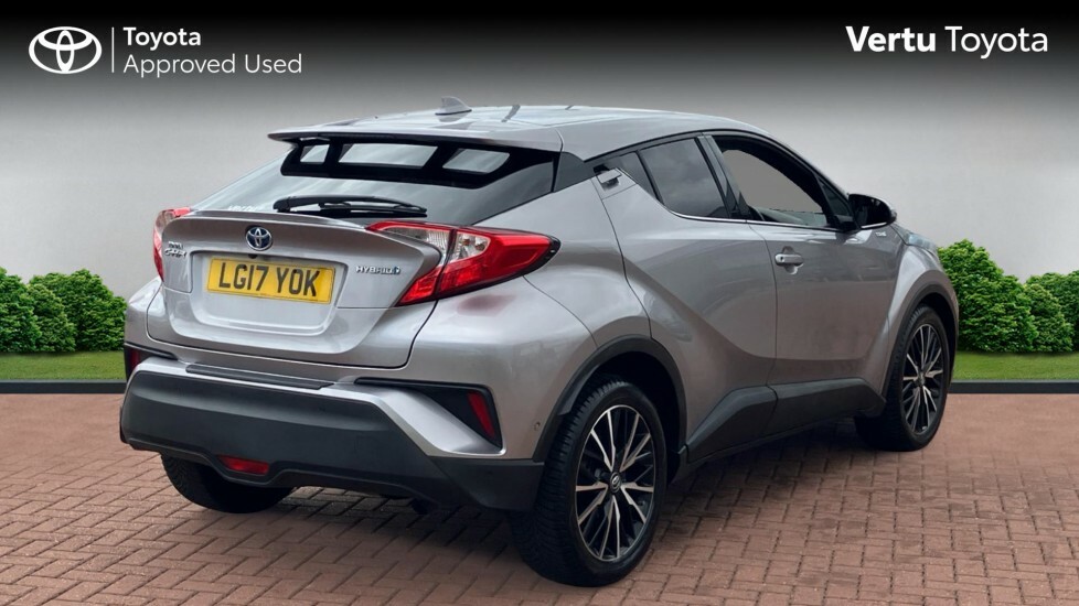 Toyota C-Hr Excel Silver #2