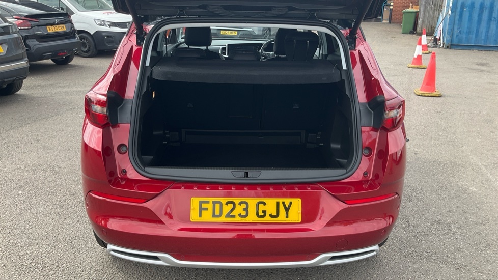 Vauxhall Grandland Ultimate Red #6