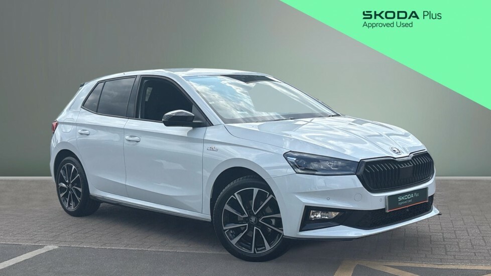 Skoda Fabia Monte Carlo Edition KR75FNA White