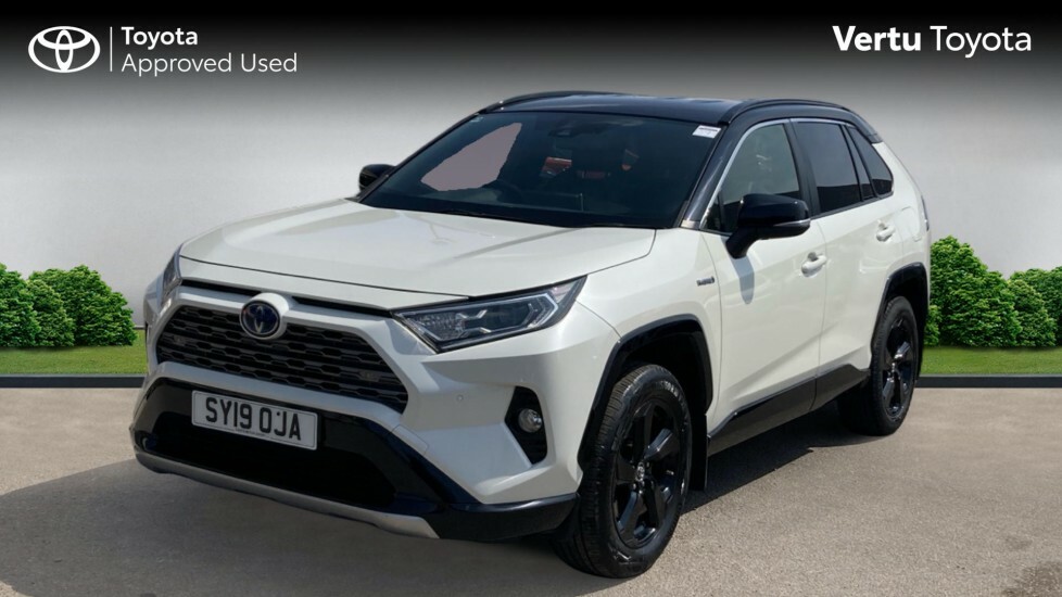 Toyota Rav 4 Dynamic White #3