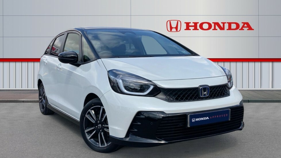 Honda Jazz Advance Sport FG24TEO White
