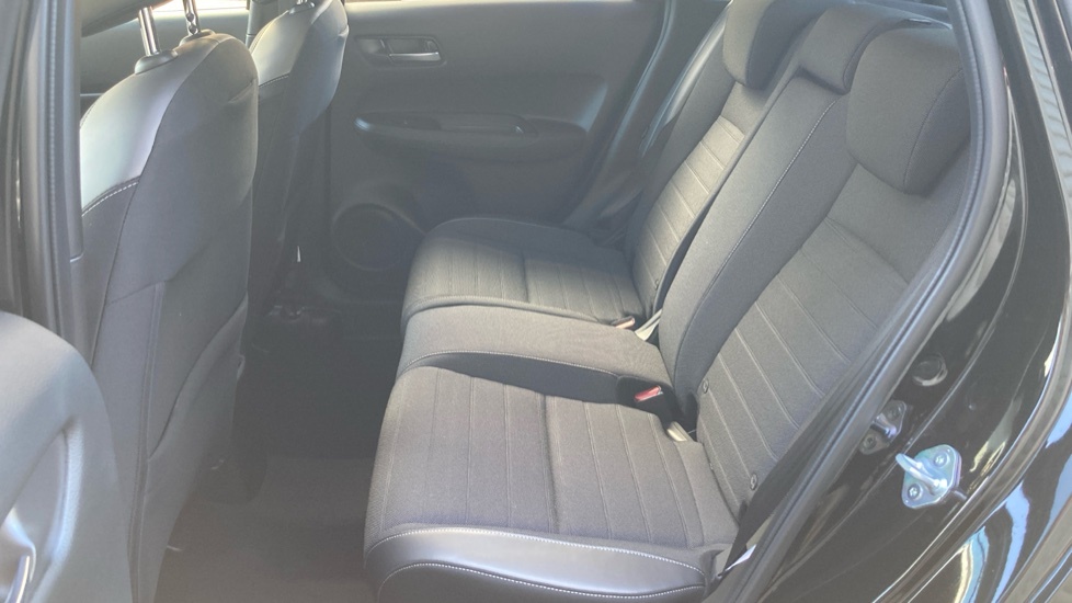 Honda Jazz 1.5 H White #23