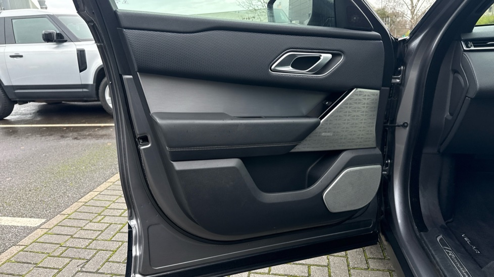 Land Rover Range Rover Velar R-dynamic Hse Black #44
