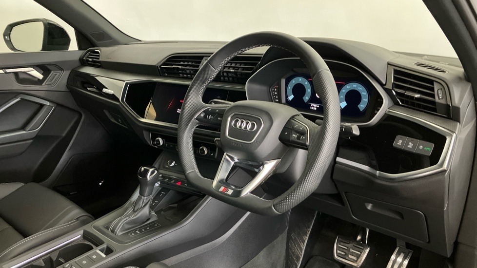 Audi Q3 35 Tfsi Black Edition S Tronic Tech Pack White #6