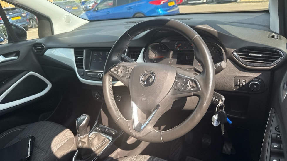 Vauxhall Crossland X Hatchback Grey #11