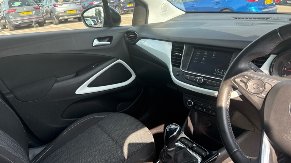 Vauxhall Crossland X Hatchback Grey #14