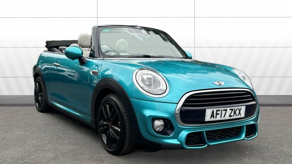 Mini Convertible Cooper Blue