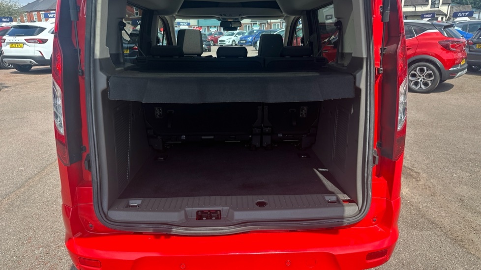 Ford Tourneo Connect Titanium Red #4