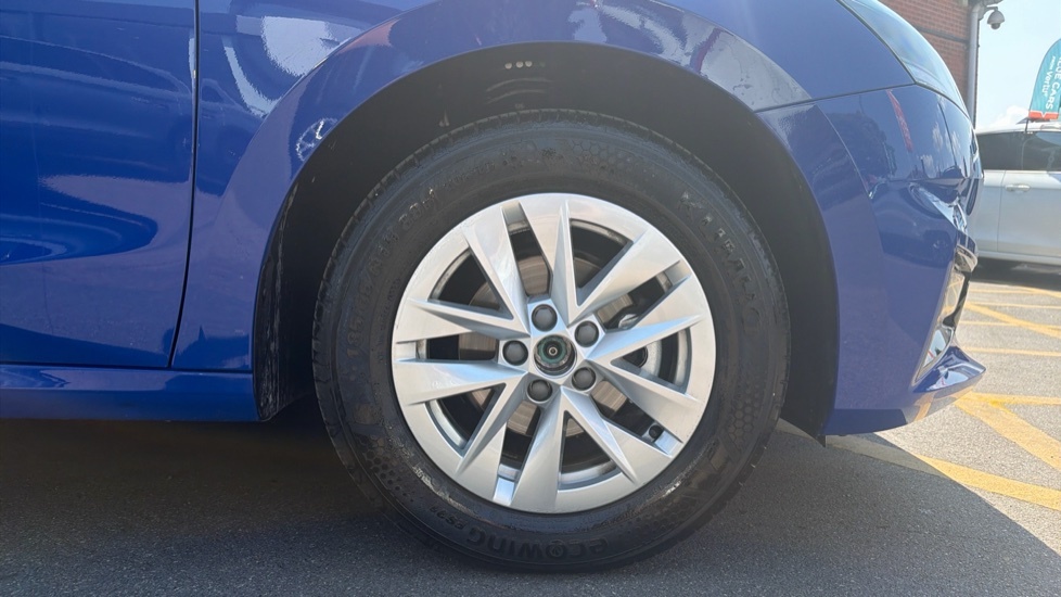 Skoda Fabia Se Edition FD26HYG Blue #5