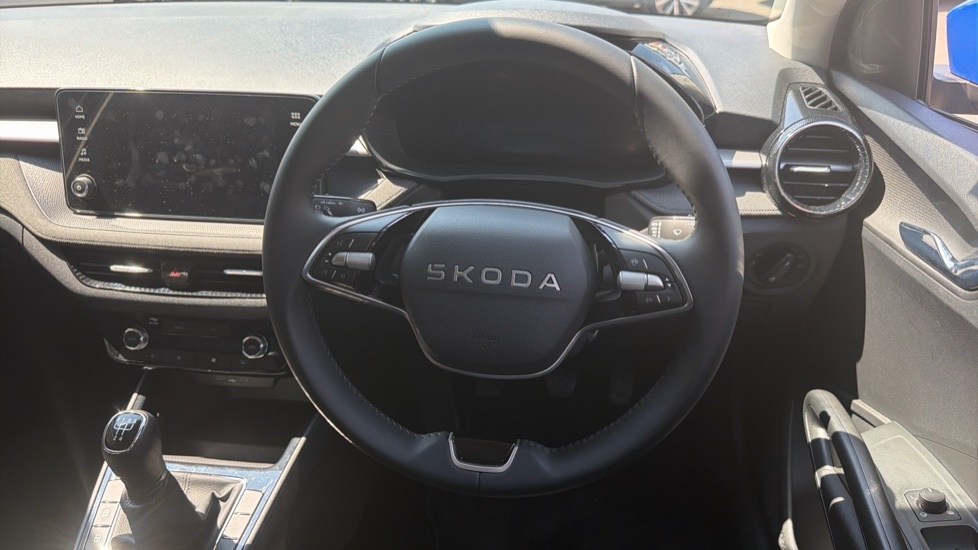 Skoda Fabia 1.0 Tsi 116 Design Edition Hatchback SG26YOW Black #10