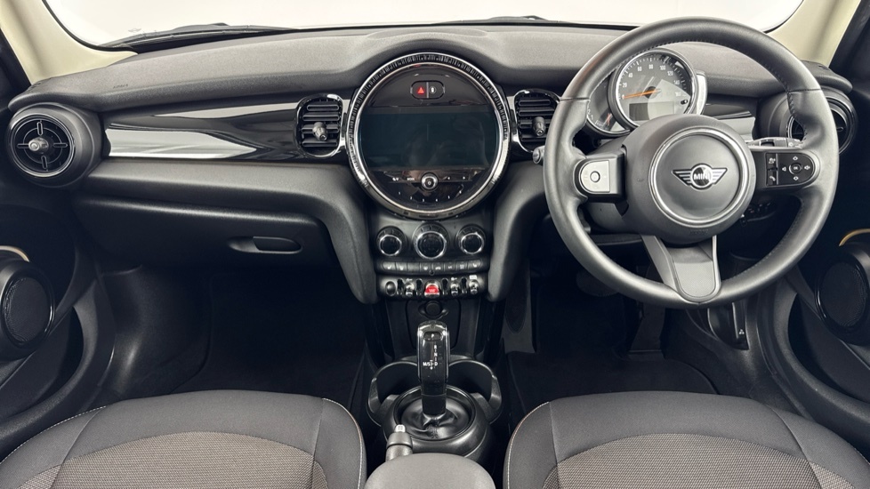 Mini Hatch Cooper Classic Black #4