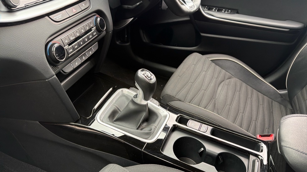 Kia Ceed 1.5T Gdi Isg 138 3 Dct Black #12