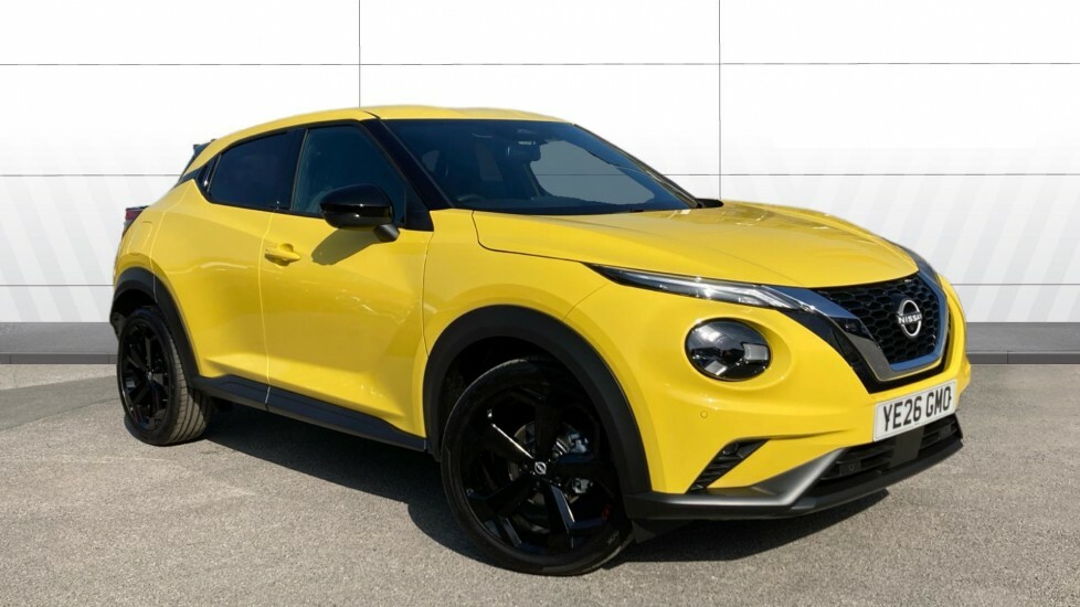 Nissan Juke Tekna Yellow