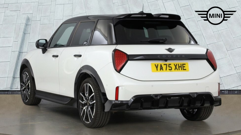Mini Hatch C Sport YA75XHE White #2