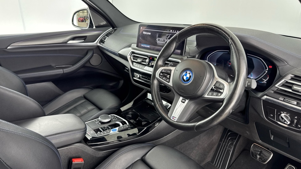 BMW iX3 M Sport Pro Black #6