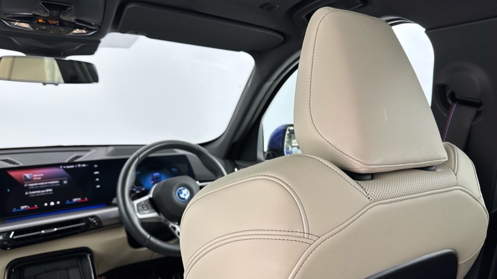BMW iX1 Ix1 Edrive20 M Sport White #45