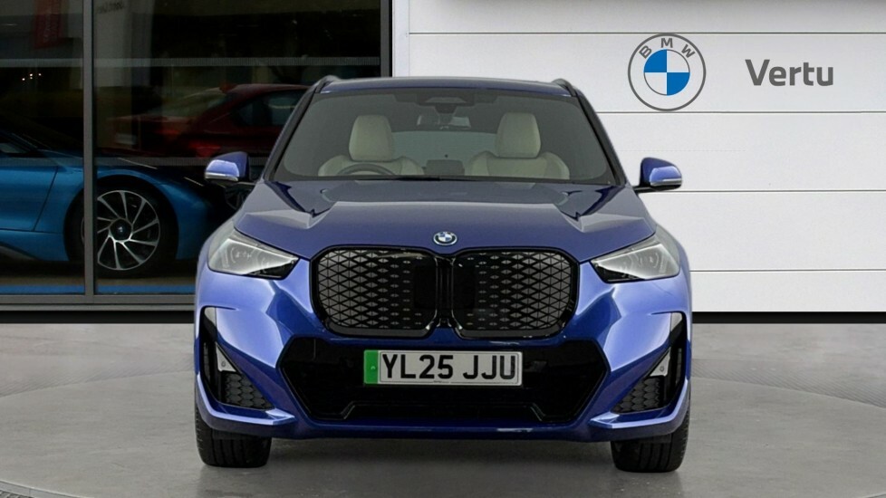 BMW iX1 Ix1 Edrive20 M Sport White #16