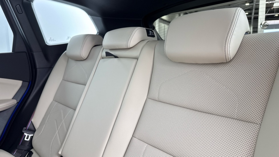 BMW iX1 Ix1 Edrive20 M Sport White #42