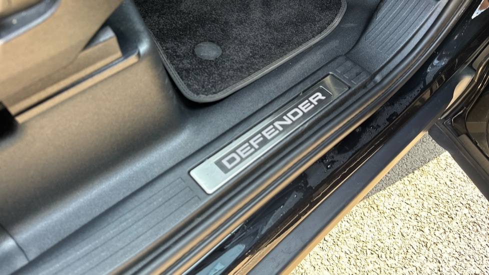 Land Rover Defender 110 X-dynamic Se Grey #45