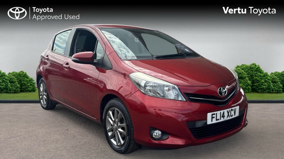Toyota Yaris Icon FL14XCV Red