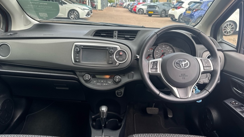 Toyota Yaris Icon FL14XCV Red #6
