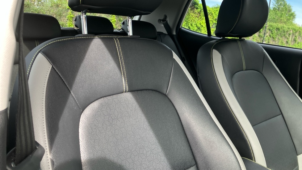 Kia Picanto 1.0 1 4 Seats Yellow #39