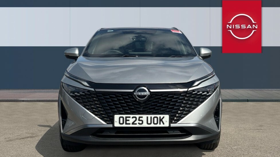Nissan Qashqai Tekna Silver #3