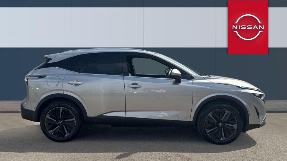 Nissan Qashqai Tekna Silver #5