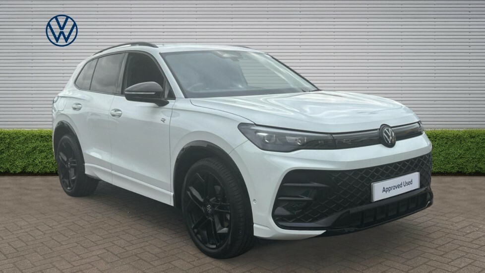 Volkswagen Tiguan R-line White