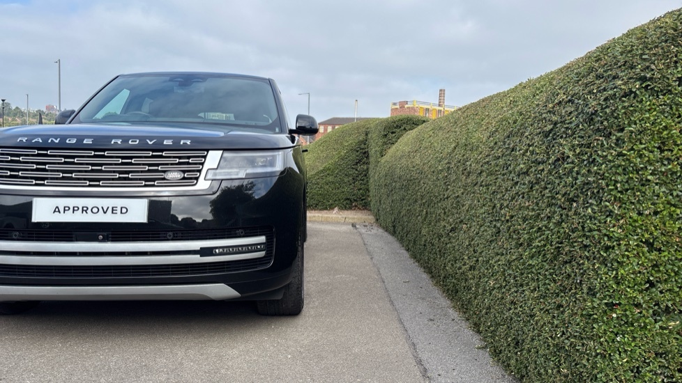 Land Rover Range Rover 2.0 D200 Dynamic Se 2025 White #39