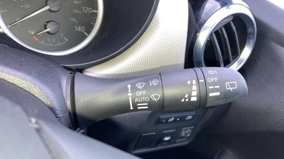 Nissan Micra Acenta White #26