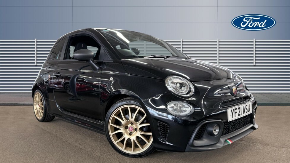 Abarth 595 Scorpioneoro Black