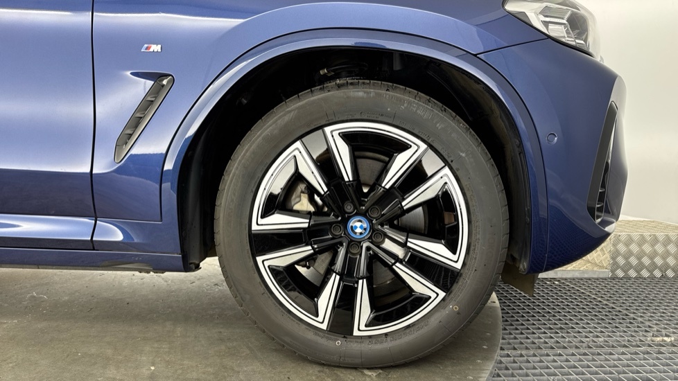 BMW iX3 80Kwh M Sport Blue #14