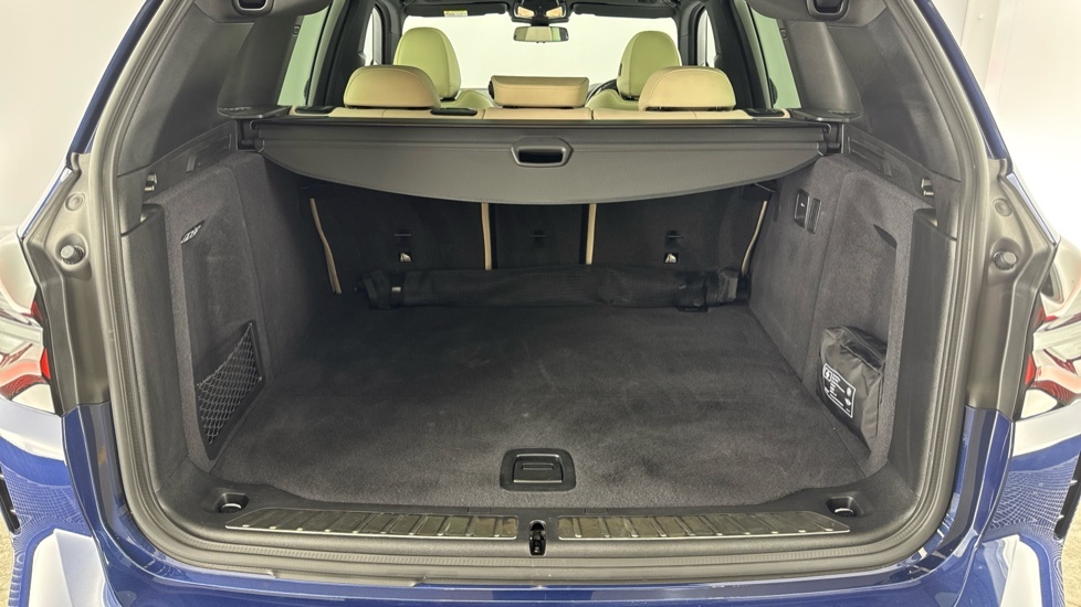 BMW iX3 80Kwh M Sport Blue #13