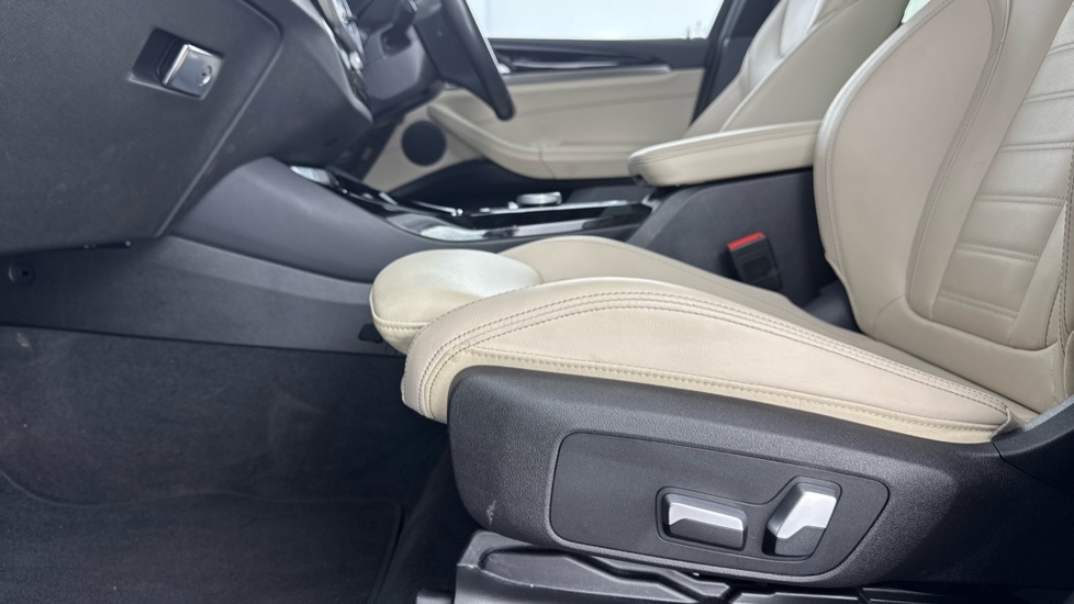 BMW iX3 80Kwh M Sport Blue #35