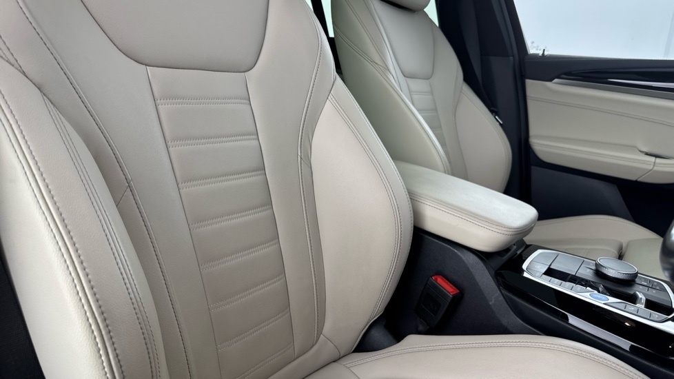 BMW iX3 80Kwh M Sport Blue #47