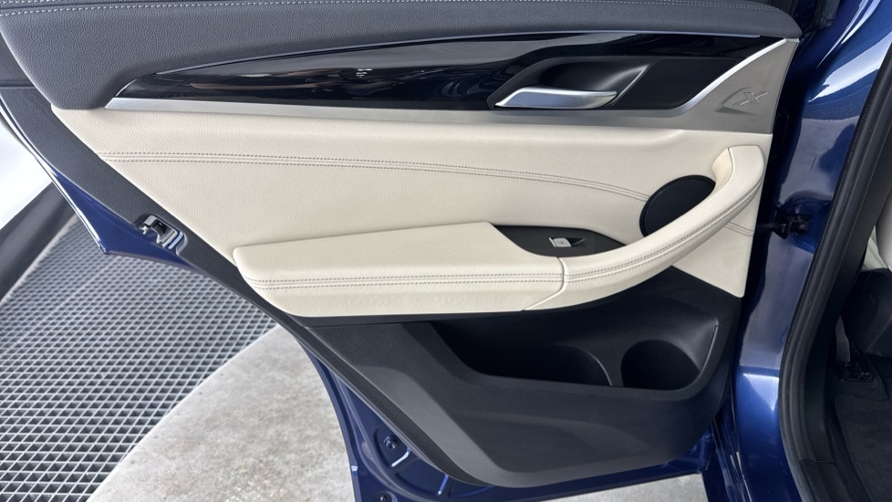 BMW iX3 80Kwh M Sport Blue #41