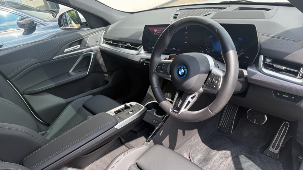 BMW iX2 M Sport White #6
