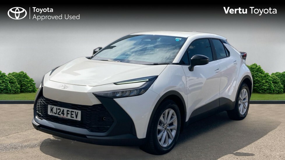 Toyota C-Hr Icon KJ24FEV White #3