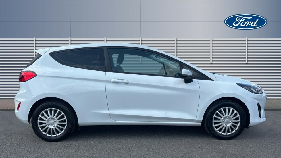 Ford Fiesta Trend White #5