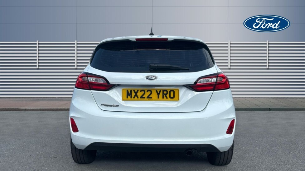 Ford Fiesta Trend White #6