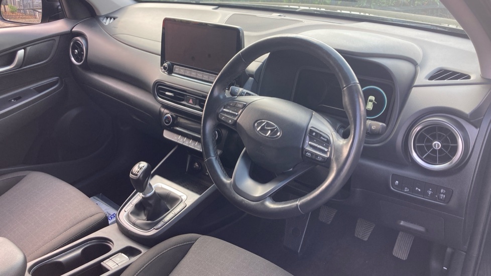 Hyundai Kona Hatchback Black #11