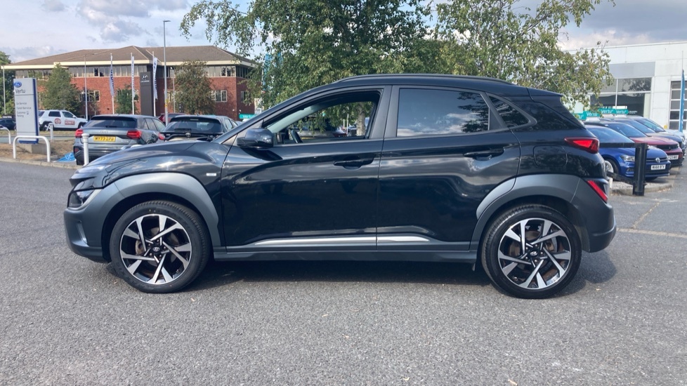 Hyundai Kona Hatchback Black #43