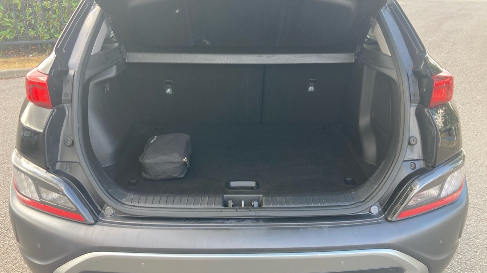 Hyundai Kona Hatchback Black #4