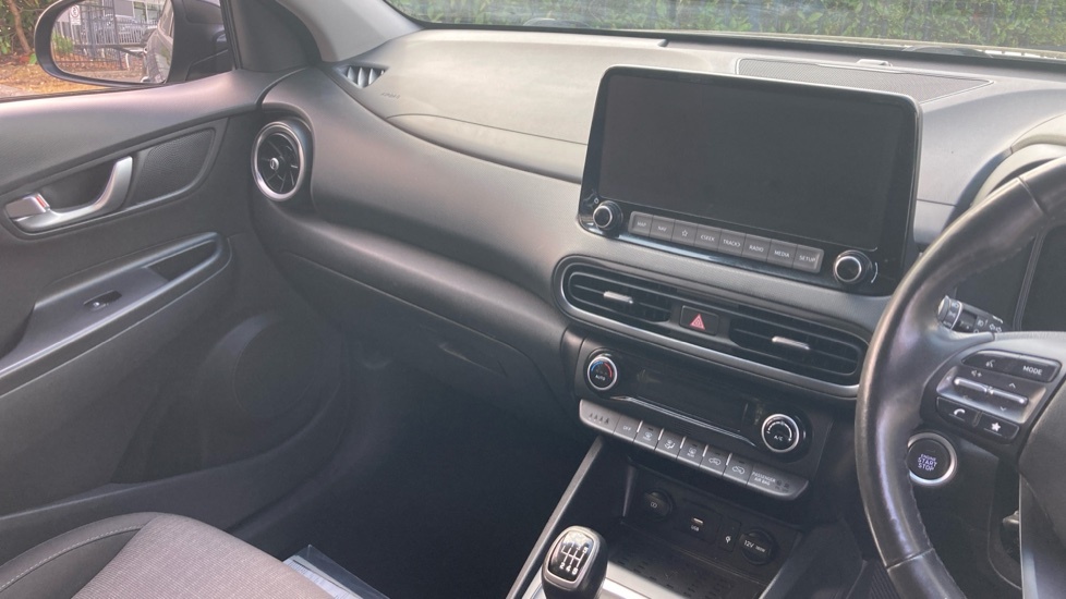 Hyundai Kona Hatchback Black #14