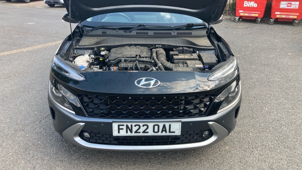 Hyundai Kona Hatchback Black #8