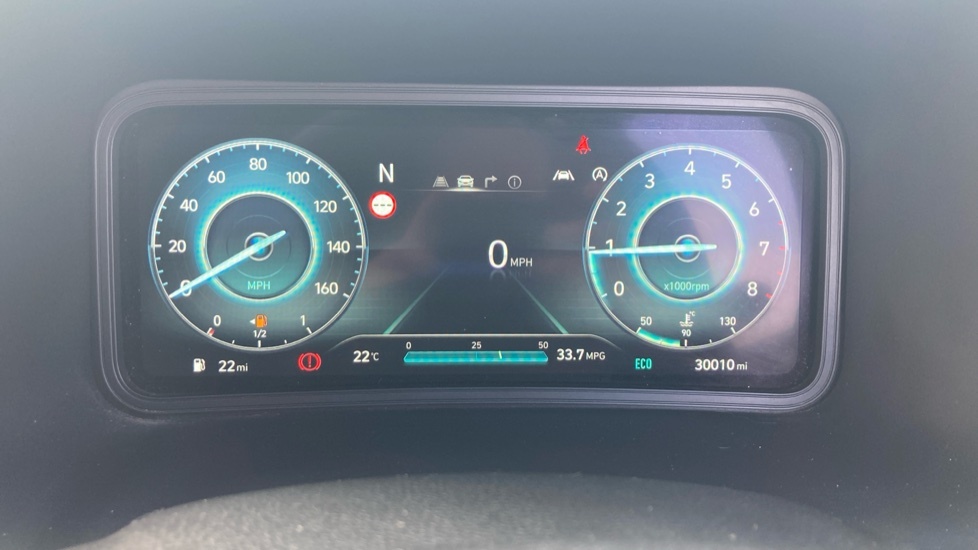 Hyundai Kona Hatchback Black #18