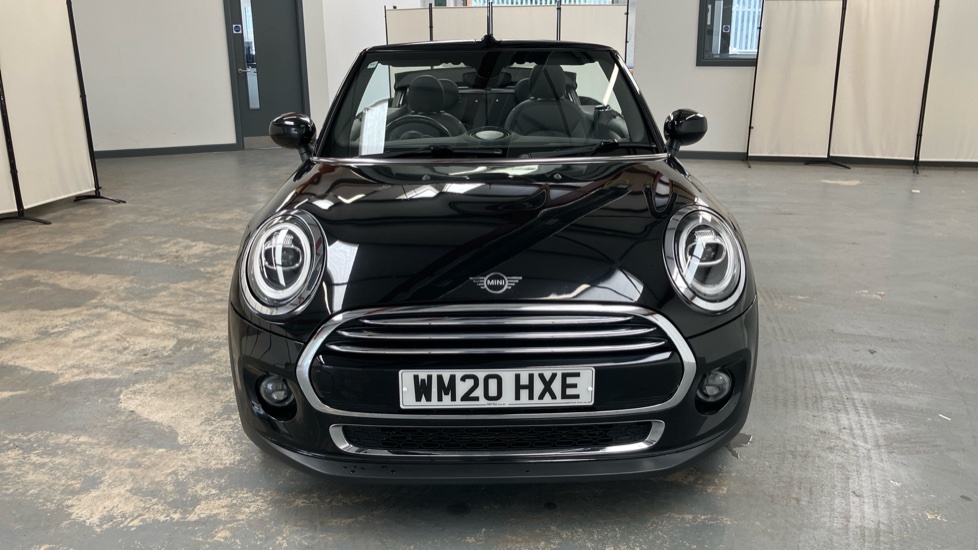 Mini Convertible 1.5 Cooper Classic Convertible Black #62