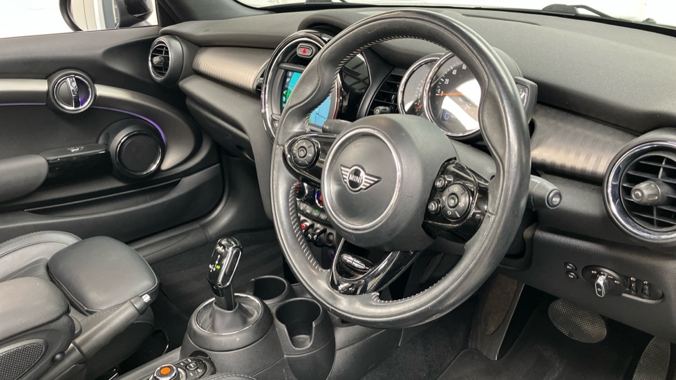 Mini Convertible Cooper Exclusive Black #6